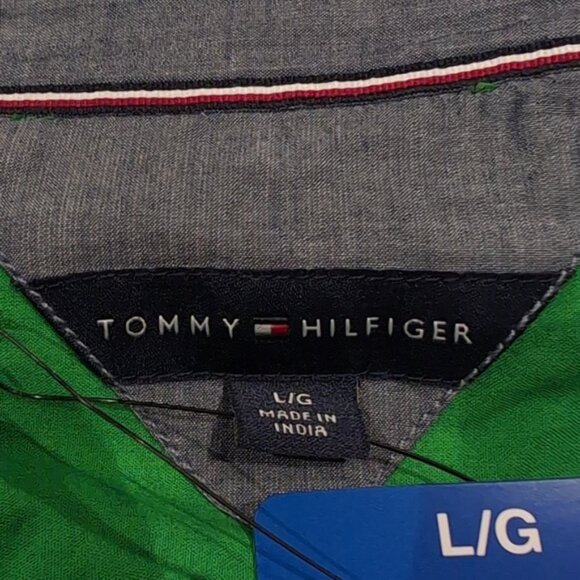 L Tommy Hilfiger l Women's Short Cuffed Shirt - Picture 3 of 5